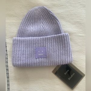 NWT Acne Pansy Beanie - Lilac